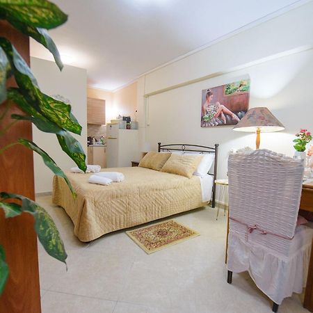 Georgia'S Studio Corfu Town المظهر الخارجي الصورة